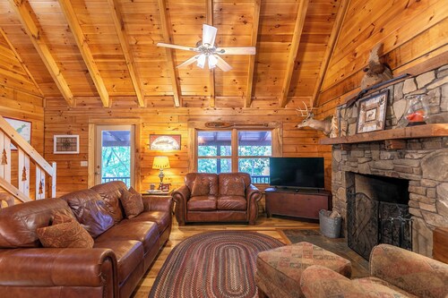 Garretts Getaway at Watauga Lake
