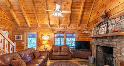 Garretts Getaway at Watauga Lake