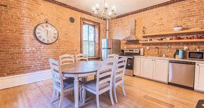 406 Canyon Rd #1