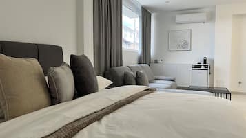 Comfort Double or Twin Room, Mountain View | Desk, laptop workspace, free WiFi