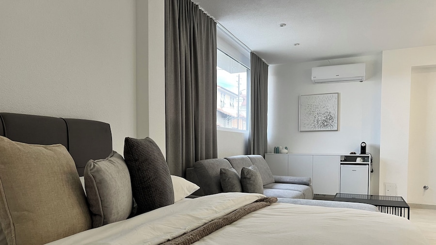 CHATEL - Boutique Suites