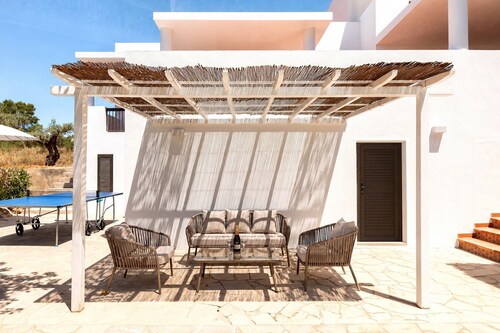 New! Villa Can Mila - Trois Chambres Villa, Couchages 6