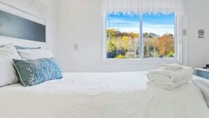 2 sovrum, strykjärn/strykbräda, wi-fi och sängkläder