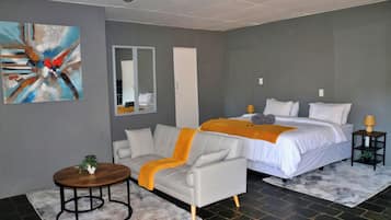 Basic Cottage, Patio | Iron/ironing board, free WiFi, bed sheets