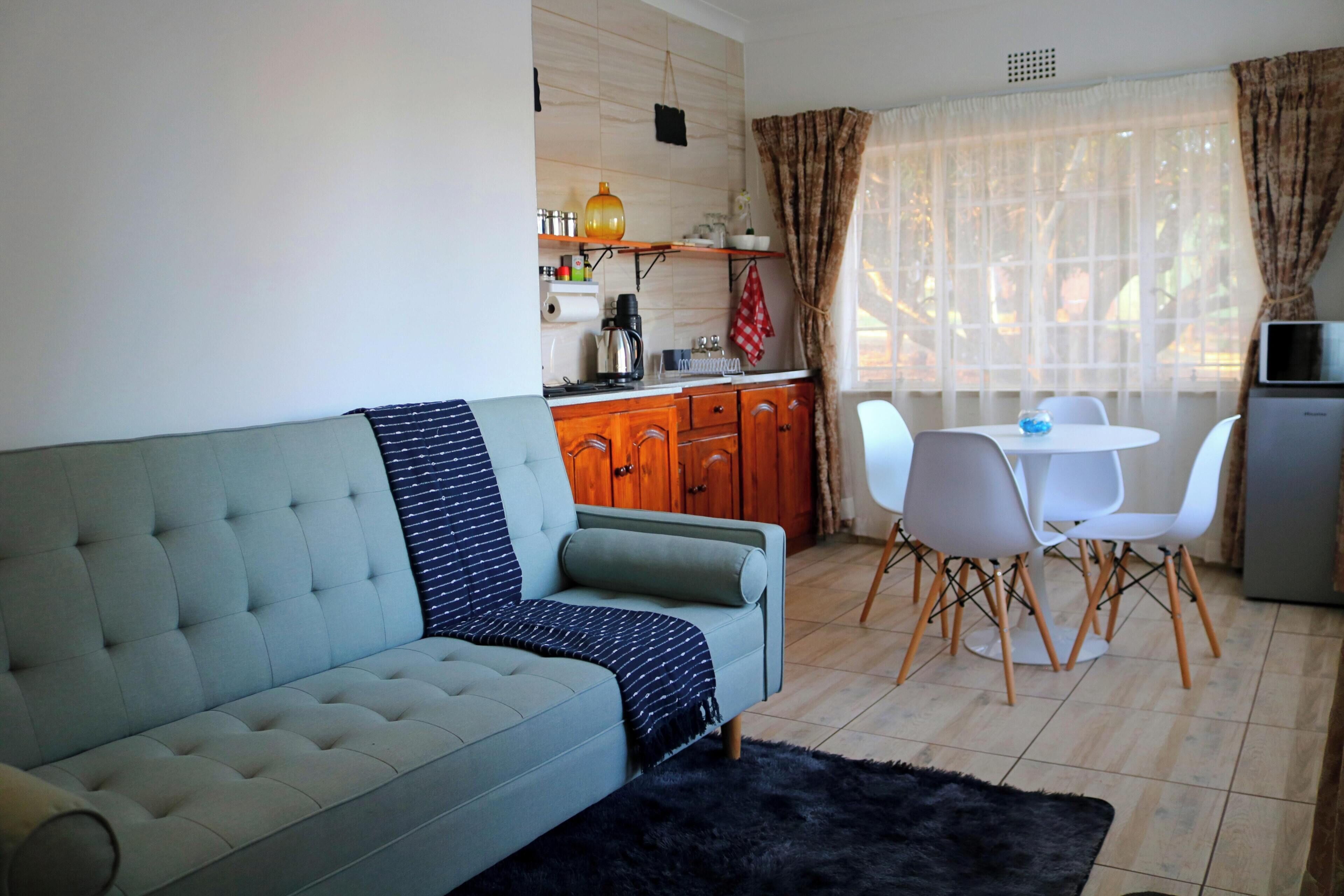 Family Cottage, Mountain View | Living area