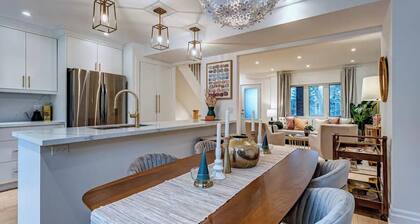 Entire Midtown Toronto Home - 3BR, 2 Baths, 2 Kitchens, Walk/Transit