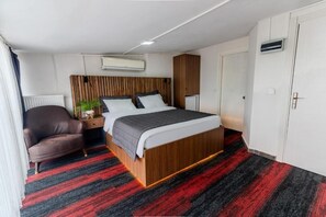 Quartos à prova de som, ferros/tábuas de passar roupa, Wi-Fi de cortesia