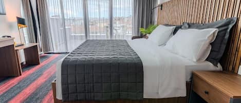 Soundproofing, iron/ironing board, free WiFi