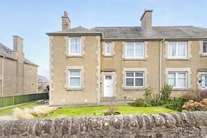 Exterior - Attractive colinton property for family (Edinburgh)