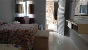 Unclassified image, 3 of 15, button - Casa da Lu (Salvador)