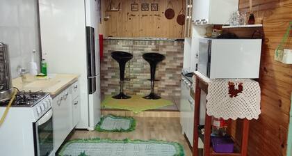 Cozy house with a rustic family atmosphere, fully equipped to welcome you.