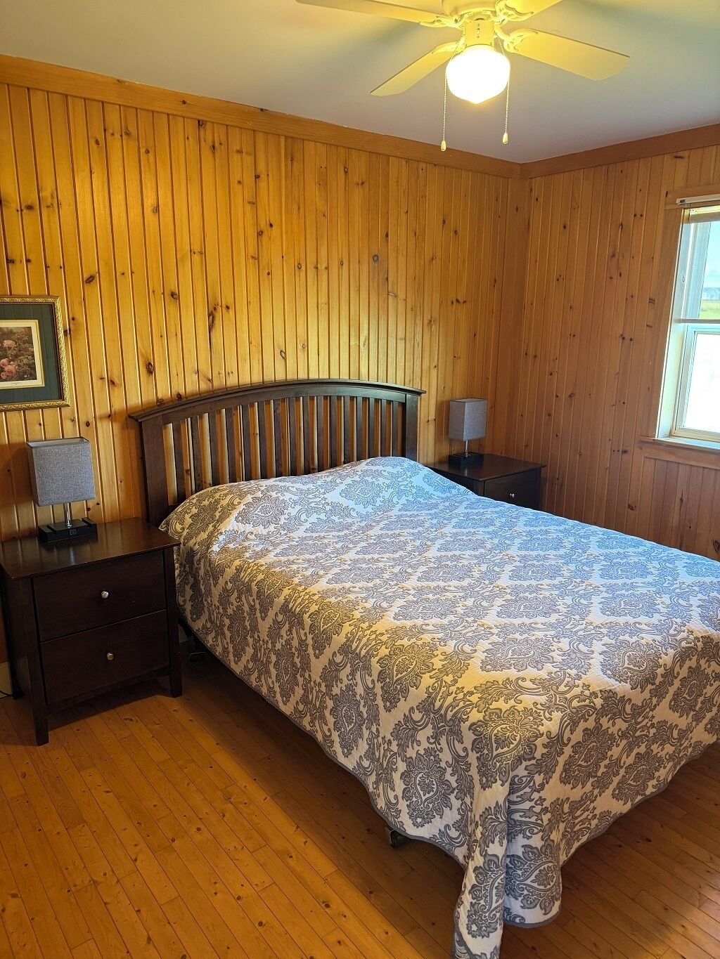 2 bedrooms, WiFi (free), bed sheets