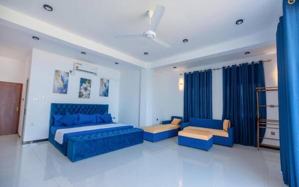 Dutch Point Beach Resort - Negombo