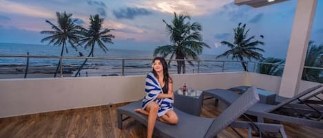 Deluxe Double Room, Balcony, Sea View | Terrace/patio