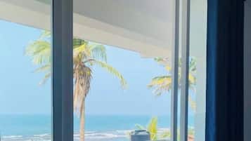 Deluxe-Doppelzimmer, Balkon, Meerblick | Innenbereich