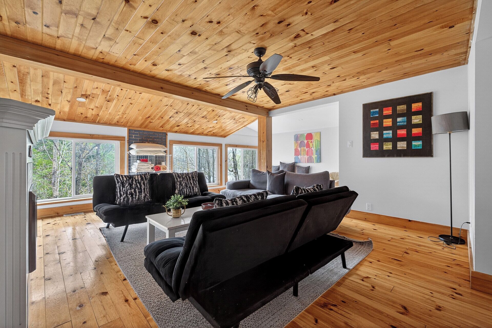 2 Cottages Side By Side On Prestigious Lac St.pierre - Québec