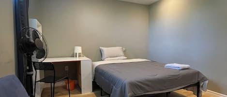 1 habitación, wifi y ropa de cama