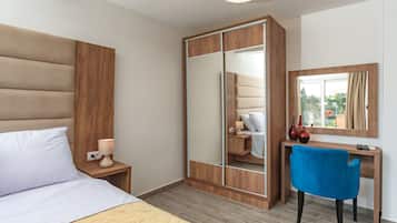 Appartement Confort, balcon, vue partielle sur le lac | Wi-Fi gratuit