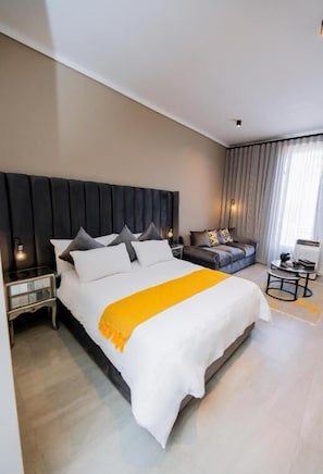 Room, 2 Bedrooms, Accessible - Room-trilogy Studio Apartment 831 (Pretoria)