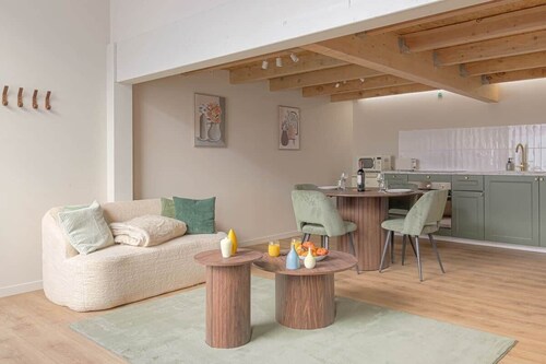 Jacuzzi & Cinéma - Loft Design - Porte de Lyon