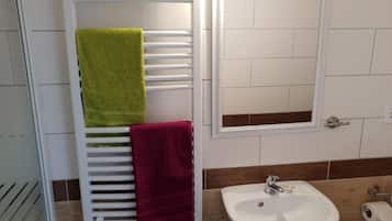 Doppelzimmer | Badezimmer