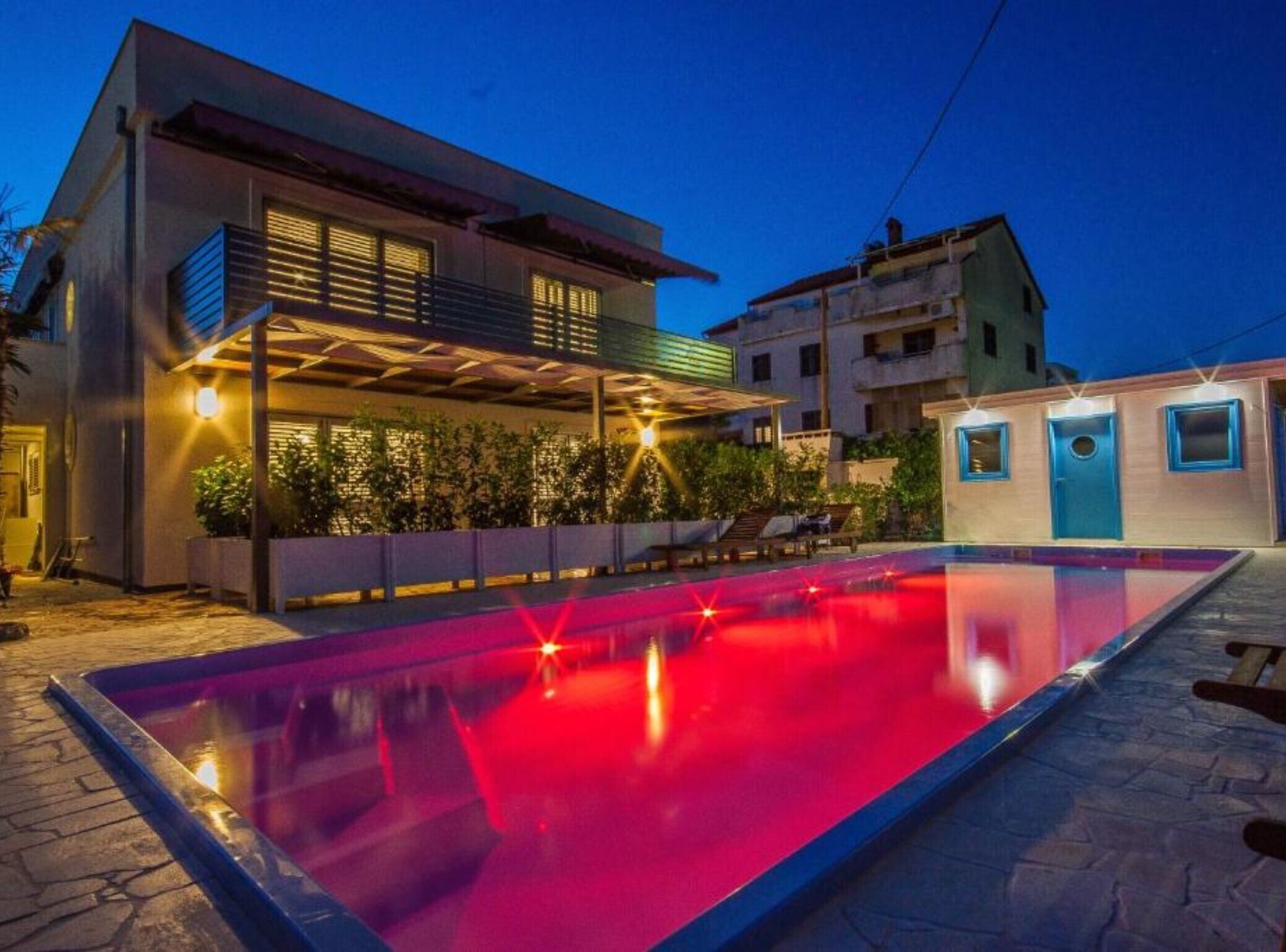 Pool