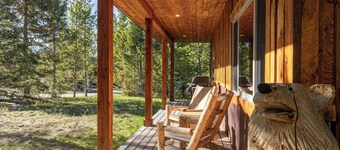 Mini Moose Cabin: New Listing, same great cabin!