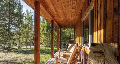 Mini Moose Cabin: New Listing, same great cabin!