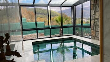Indoor pool, outdoor pool