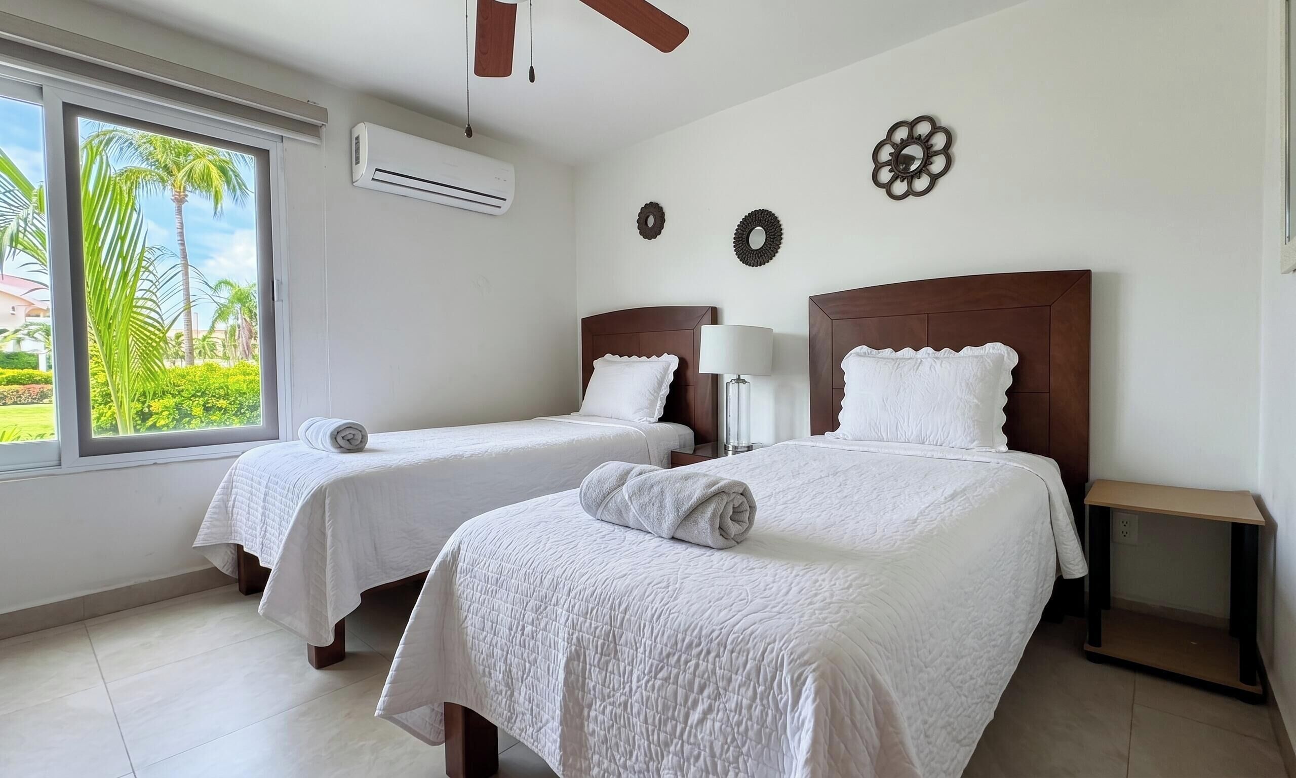 4 Schlafzimmer, Bügeleisen/Bügelbrett, WLAN, Bettwäsche