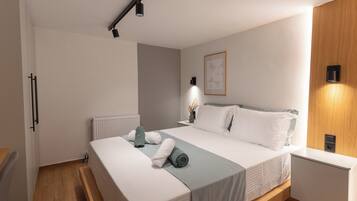1 bedroom, iron/ironing board, WiFi