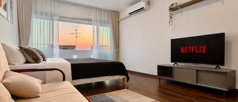 1 bedroom, iron/ironing board, WiFi, bed sheets