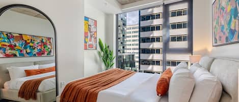 2 chambres, fer et planche à repasser, Wi-Fi, draps fournis