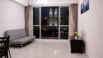 Standard Apartment, City View | Bahagian dalam