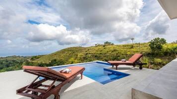 Villa | Pool