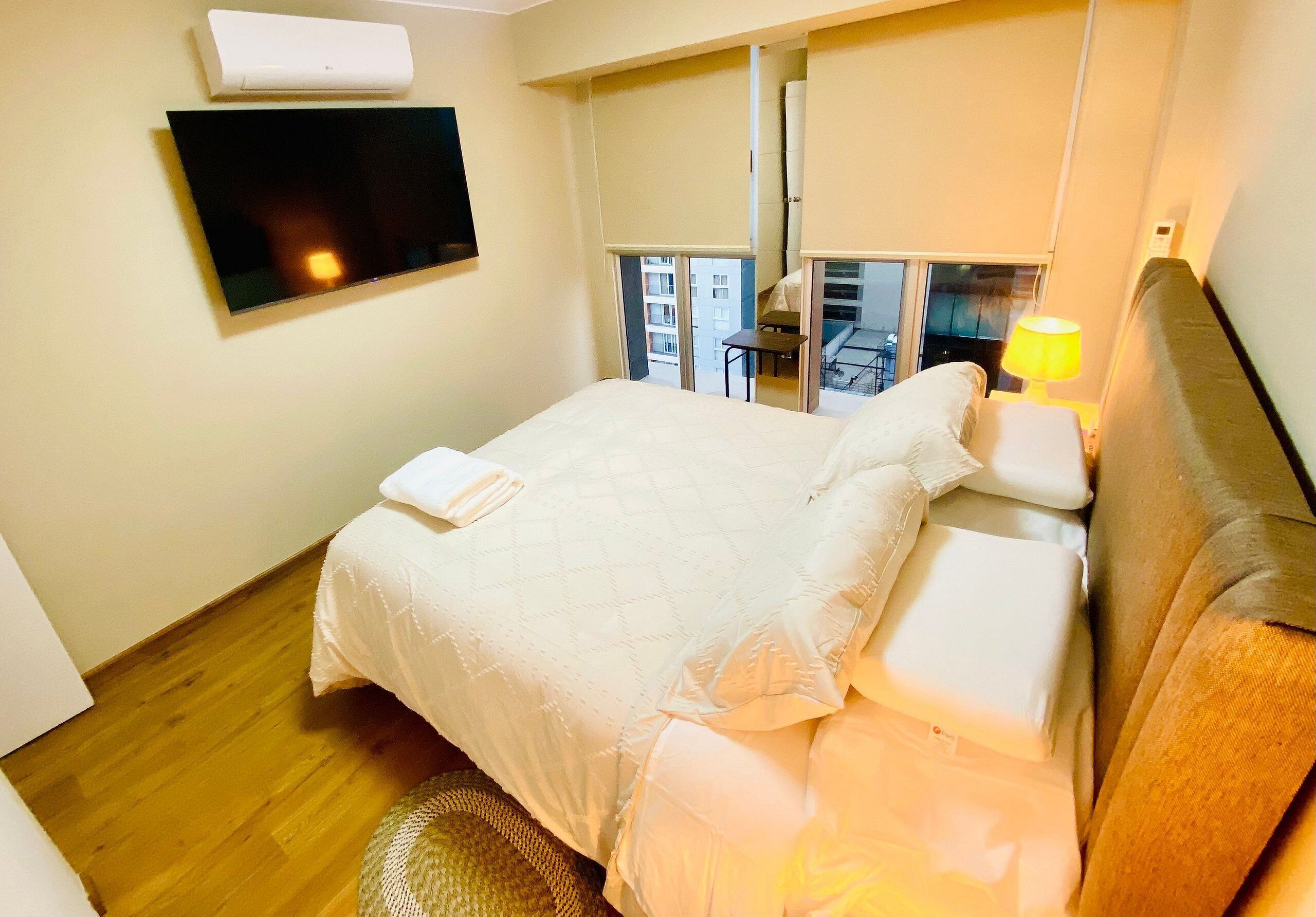 Apartment | Blackout drapes, iron/ironing board, free WiFi