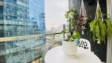 Căn hộ cơ bản | Khu ẩm thực ngoài trời