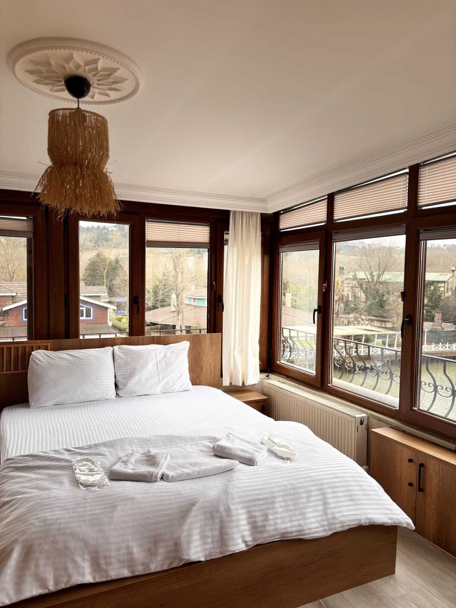Luxury Room, River View | Laptop workspace, free WiFi, bed sheets