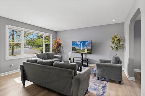 3-bedroom house near DC