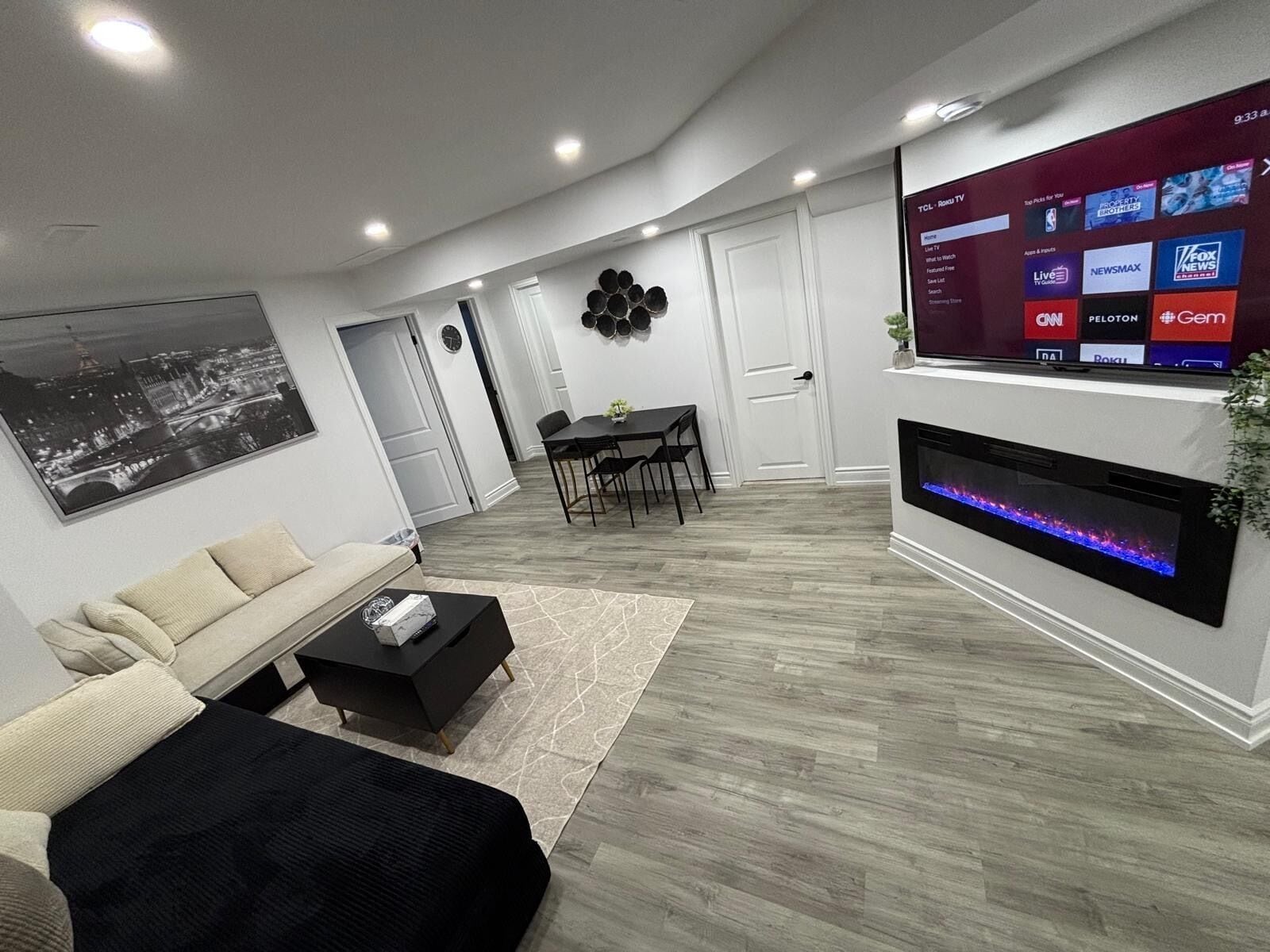 Smart TV, fireplace, computer monitors