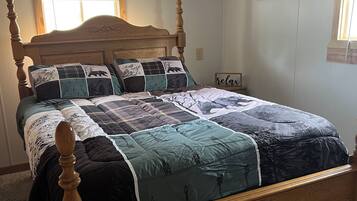 2 bedrooms, bed sheets