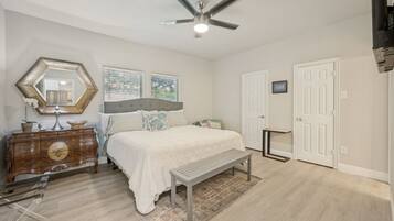 3 bedrooms, WiFi, bed sheets