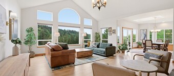 Washougal 4BR - Hot Tub, Sauna, Private 5 Acres