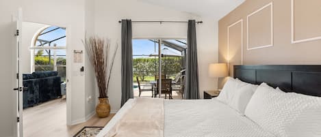 4 bedrooms, desk, iron/ironing board, travel crib