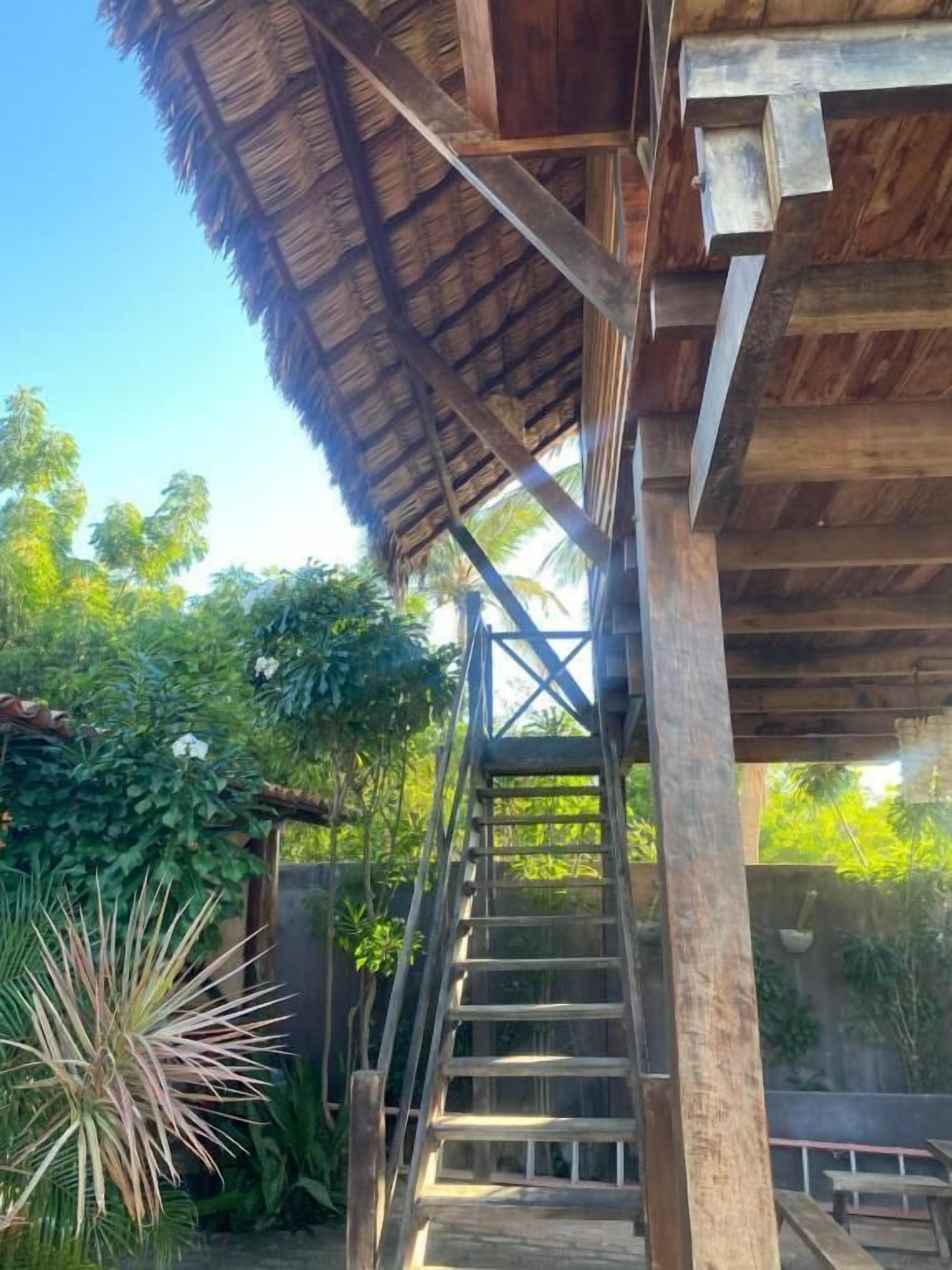 Chalé superior, vista para a piscina | Área da propriedade