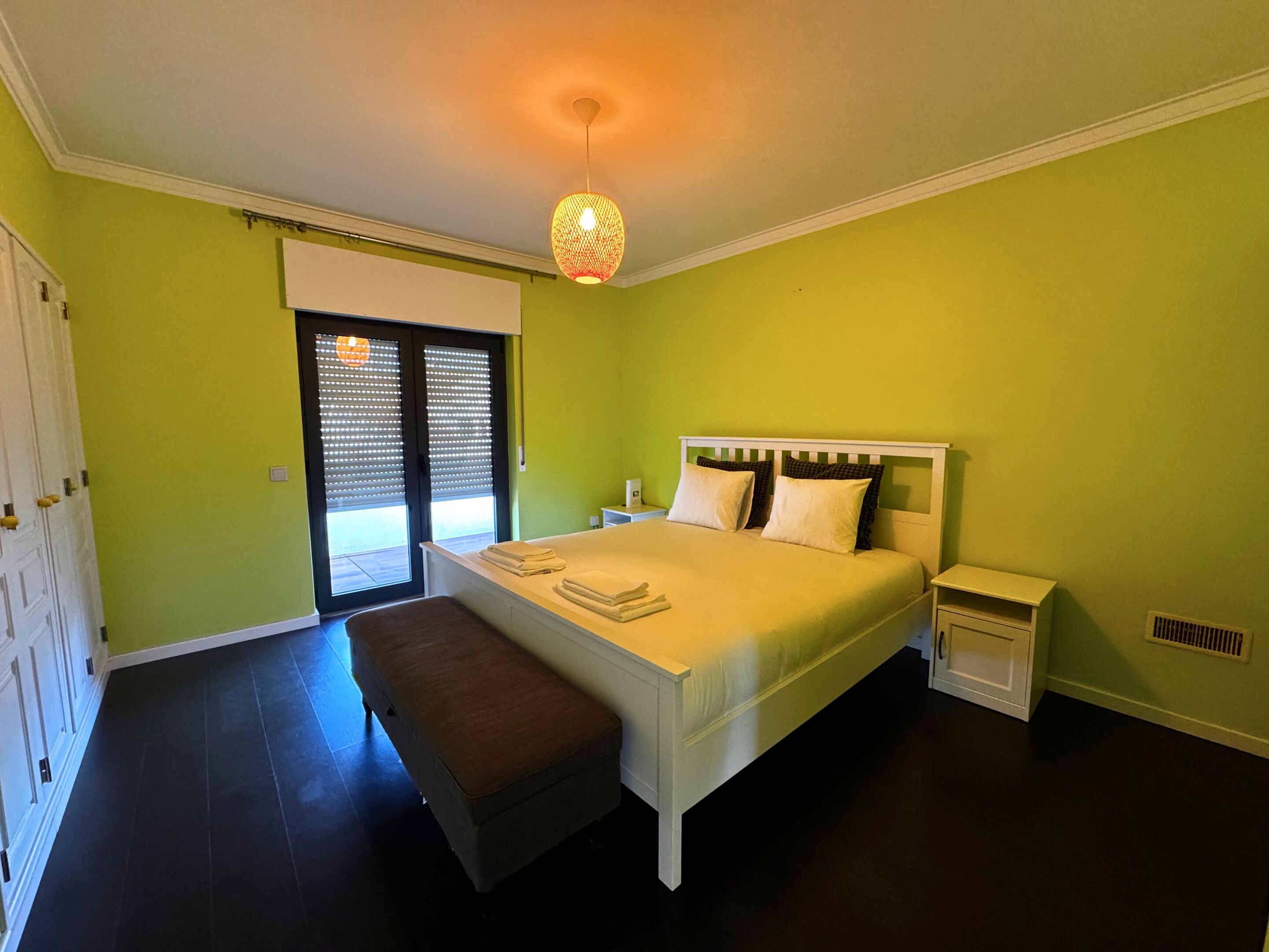 Deluxe Chalet, Garden View | Desk, laptop workspace, blackout drapes, soundproofing