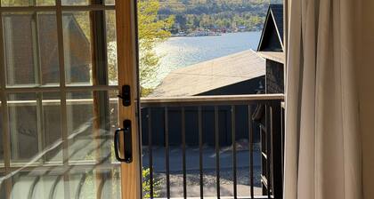 Deluxe Lodge Lakefront On Lake George #6