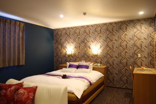 Superior Suite, 1 Queen Bed, Non Smoking | WiFi (free)