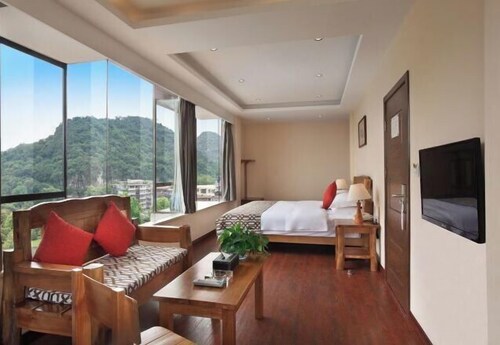 Jinfeng Hotel