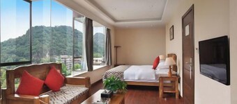 Jinfeng Hotel